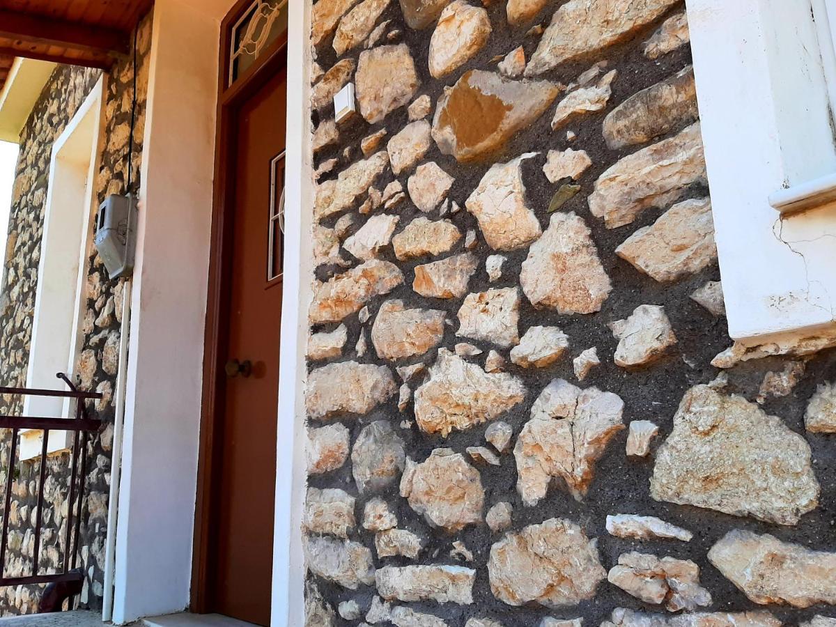 Traditional Stone House With Breathtaking View. Vila Zacharo Exterior foto